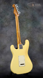 1991-Fender-Strat-Plus-Deluxe-Beck-Vintage-White