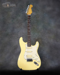 1991-Fender-Strat-Plus-Deluxe-Beck-Vintage-White