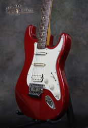 1996-Fender-Stratocaster-Sambora-Crimson-Red