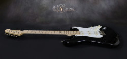 2011-Fender-Stratocaster-Clapton-Black