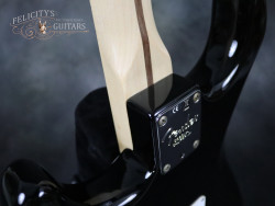 2011-Fender-Stratocaster-Clapton-Black