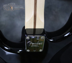 2011-Fender-Stratocaster-Clapton-Black