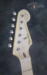 2011-Fender-Stratocaster-Clapton-Black