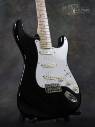 2011-Fender-Stratocaster-Clapton-Black