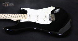 2011-Fender-Stratocaster-Clapton-Black