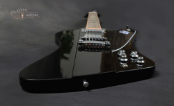 2011-Gibson-Firebird-V-Traditional-Ebony