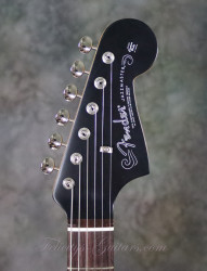 2013-Fender-Jazzmaster-Ranaldo-Trans-Sapphire-Blue