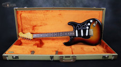 2013-Fender-Strat-SRV-Vaughan-Sunburst