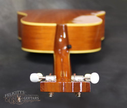 2013-Gibson-Montana-J-35-Reissue-Natural