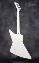2014-Gibson-Explorer-Lzzy-Hale-Alpine-White