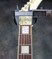 2014-Gibson-Explorer-Lzzy-Hale-Alpine-White