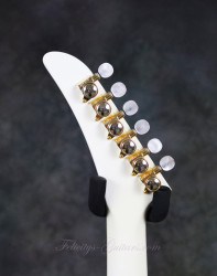 2014-Gibson-Explorer-Lzzy-Hale-Alpine-White