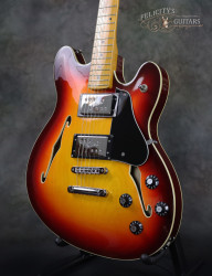 2015-Fender-Starcaster-Cherry-Burst