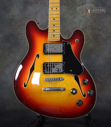 2015-Fender-Starcaster-Cherry-Burst