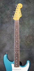 2016-Fender-Stratocaster-Johnson-Lucerne-Aqua