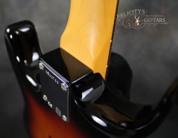 2016-Fender-Stratocaster-Mayer-Sunburst