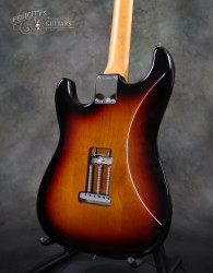 2016-Fender-Stratocaster-Mayer-Sunburst