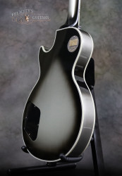 2016-Gibson-Les-Paul-Custom-Silverburst