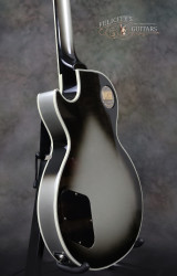 2016-Gibson-Les-Paul-Custom-Silverburst