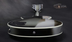 2016-Gibson-Les-Paul-Custom-Silverburst