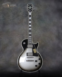 2016-Gibson-Les-Paul-Custom-Silverburst