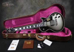 2016-Gibson-Les-Paul-Custom-Silverburst