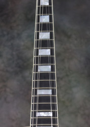 2016-Gibson-Les-Paul-Custom-Silverburst