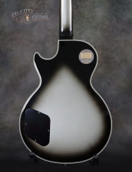 2016-Gibson-Les-Paul-Custom-Silverburst