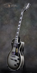2016-Gibson-Les-Paul-Custom-Silverburst