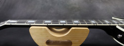 2016-Gibson-Les-Paul-Custom-Silverburst