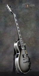 2016-Gibson-Les-Paul-Custom-Silverburst