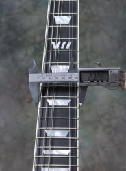 2016-Gibson-SG-Light-7-String-Alpine-White