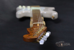 2017-Fender-Stratocaster-Custom-Shop-NAMM-White-Blond