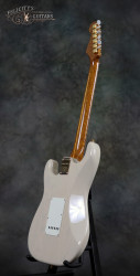 2017-Fender-Stratocaster-Custom-Shop-NAMM-White-Blond