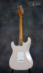 2017-Fender-Stratocaster-Custom-Shop-NAMM-White-Blond