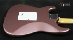 2017-Fender-Stratocaster-AVS-65-Burgundy-Mist
