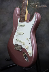 2017-Fender-Stratocaster-AVS-65-Burgundy-Mist