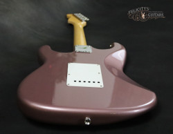2017-Fender-Stratocaster-AVS-65-Burgundy-Mist