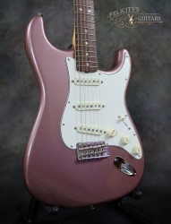 2017-Fender-Stratocaster-AVS-65-Burgundy-Mist