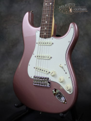 2017-Fender-Stratocaster-AVS-65-Burgundy-Mist