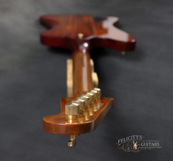 2018-Gibson-Firebird-V-Elite-Heritage-Cherry-Sunburst
