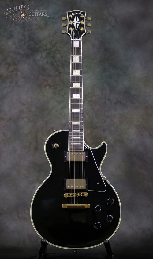 2016-Gibson-Les-Paul-Custom-Lite-Ebony